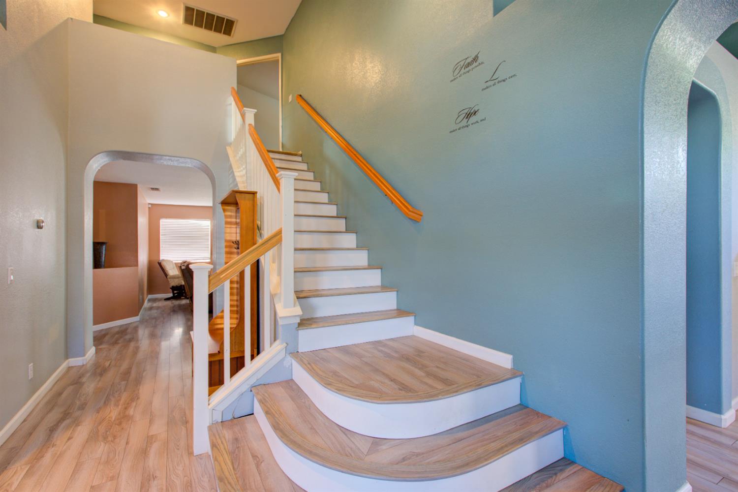 Detail Gallery Image 22 of 56 For 1166 Labrador Ct, Newman,  CA 95360 - 4 Beds | 3 Baths