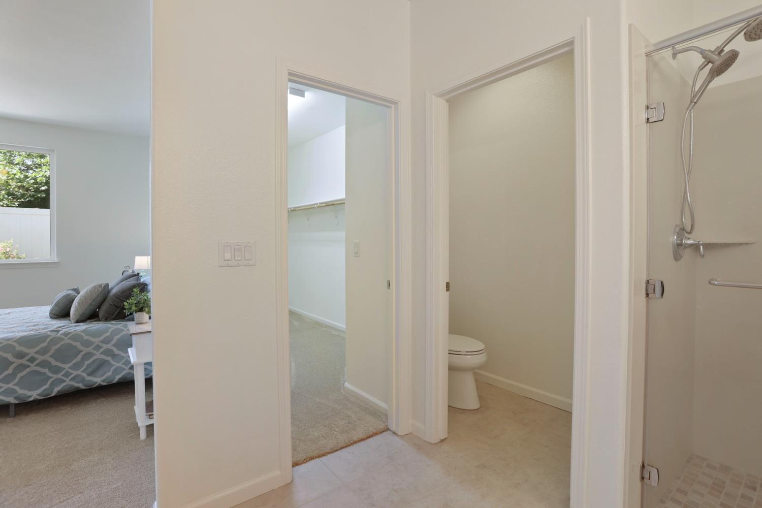 Detail Gallery Image 29 of 40 For 1266 Shady Pines, Manteca,  CA 95336 - 3 Beds | 2 Baths