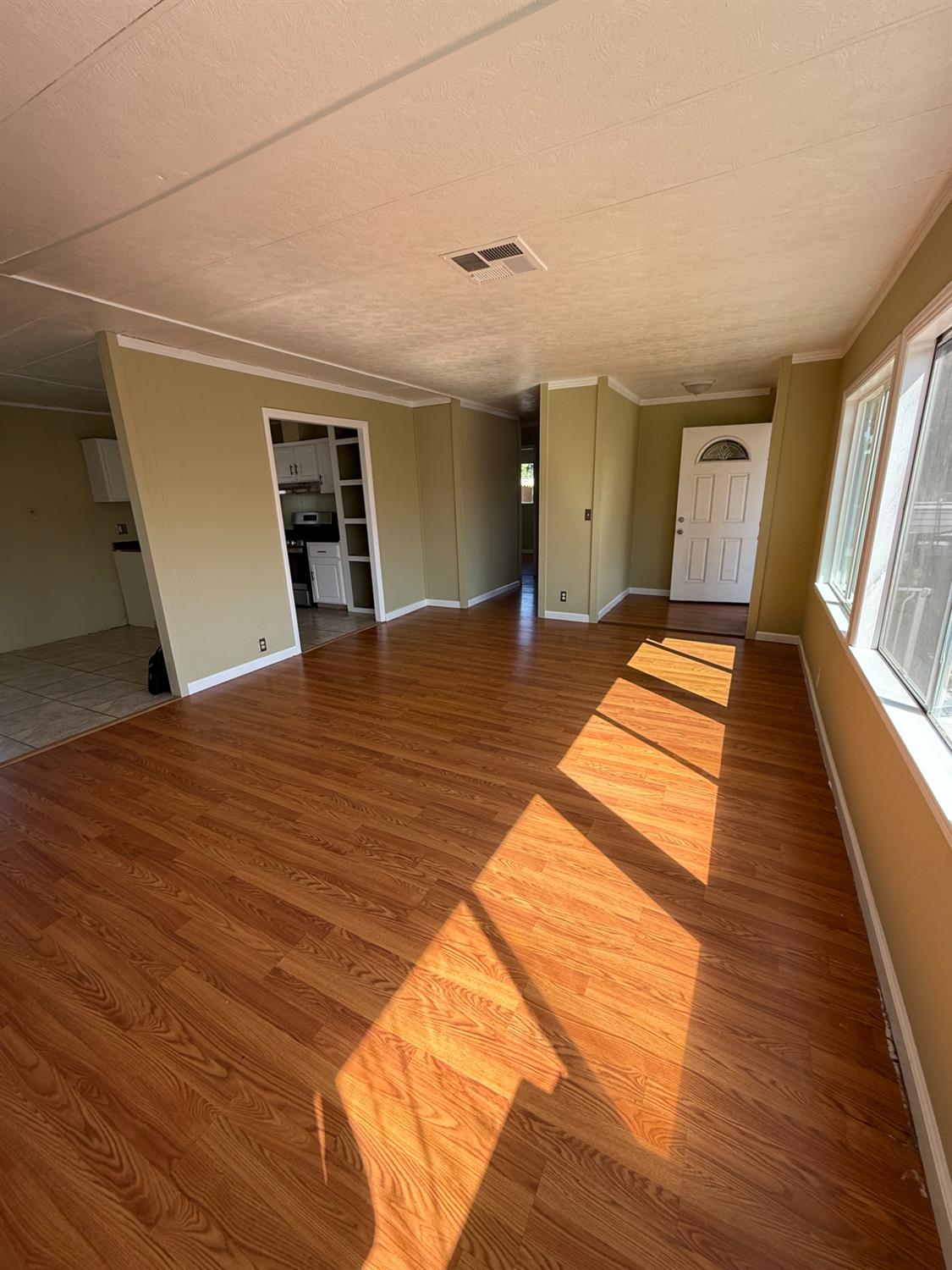 Detail Gallery Image 7 of 18 For 2151 E Pacheco Blvd 83, Los Banos,  CA 93635 - 3 Beds | 2 Baths