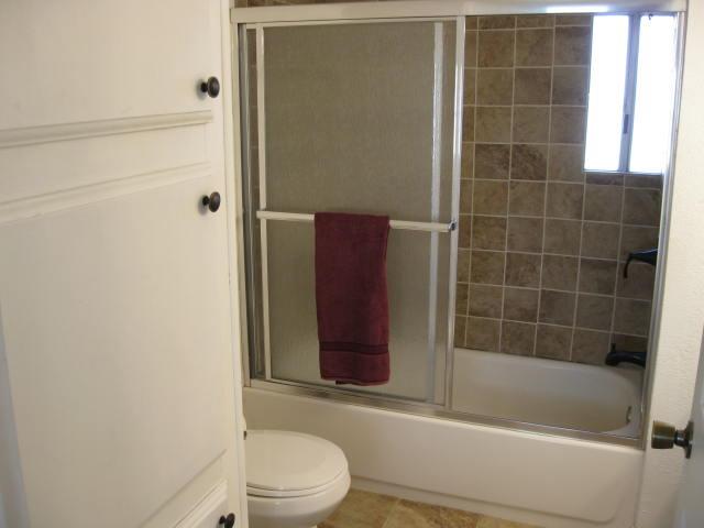 Detail Gallery Image 13 of 20 For 4024 W Barnhart Rd 3, Turlock,  CA 95382 - 2 Beds | 1 Baths