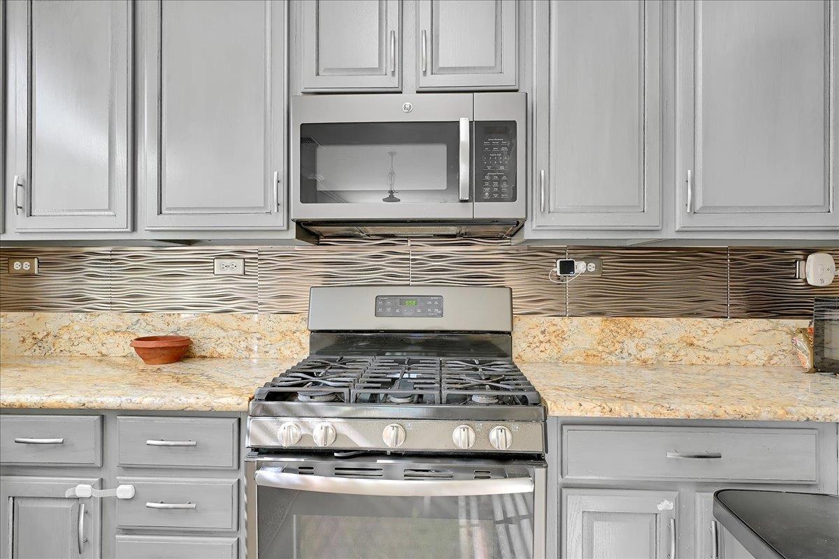 Detail Gallery Image 15 of 38 For 1860 Nevada St, Gridley,  CA 95948 - 4 Beds | 3 Baths