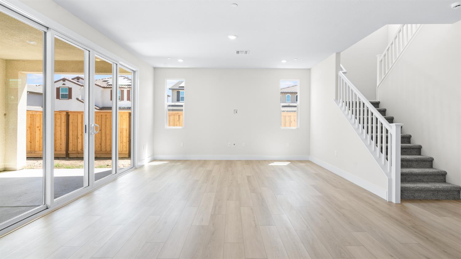 Detail Gallery Image 9 of 42 For 2509 Hamilton Dr, Lodi,  CA 95242 - 4 Beds | 3/1 Baths