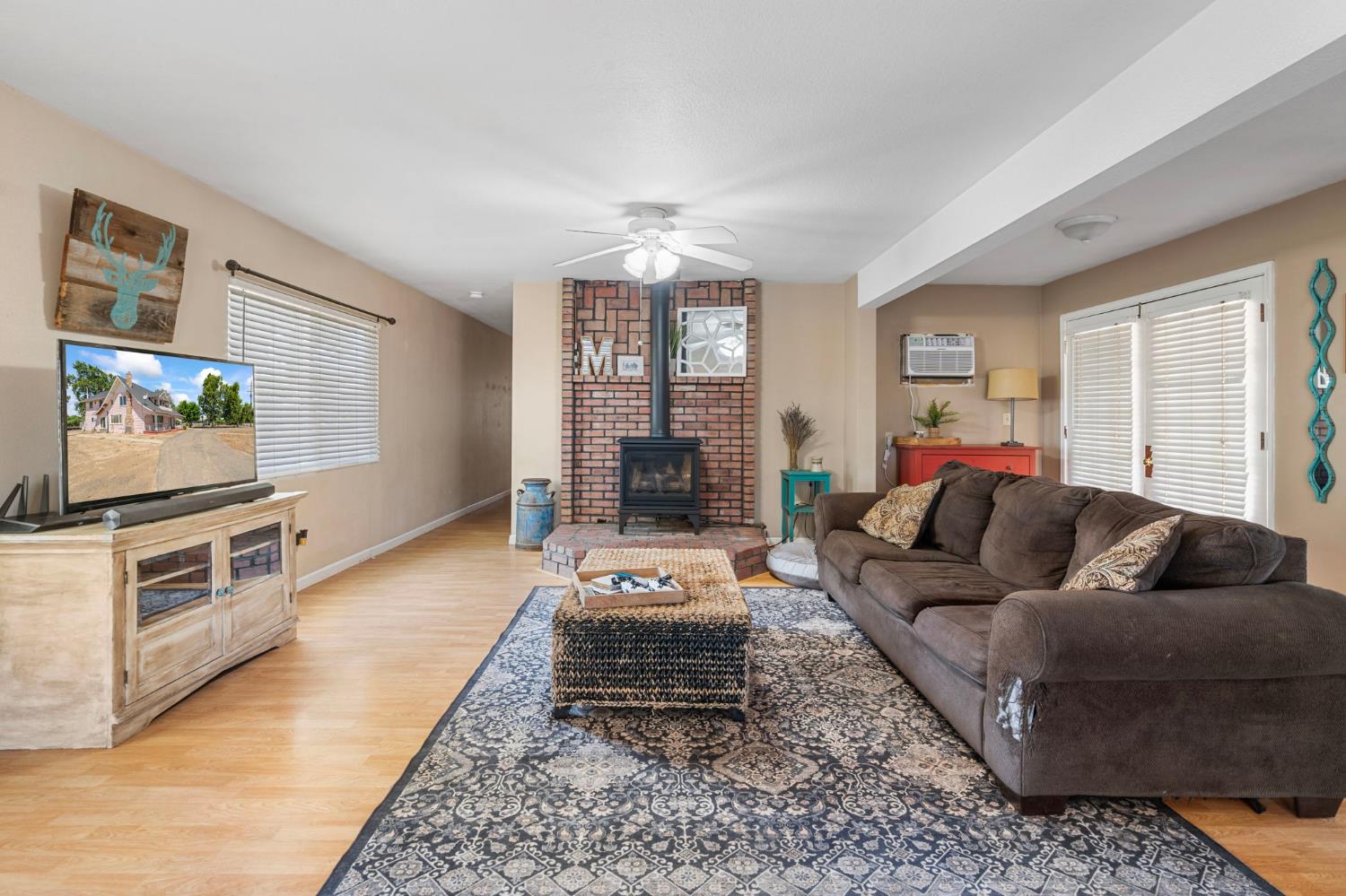 Detail Gallery Image 47 of 81 For 3101 River Rd, Vernalis,  CA 95385 - 5 Beds | 3 Baths