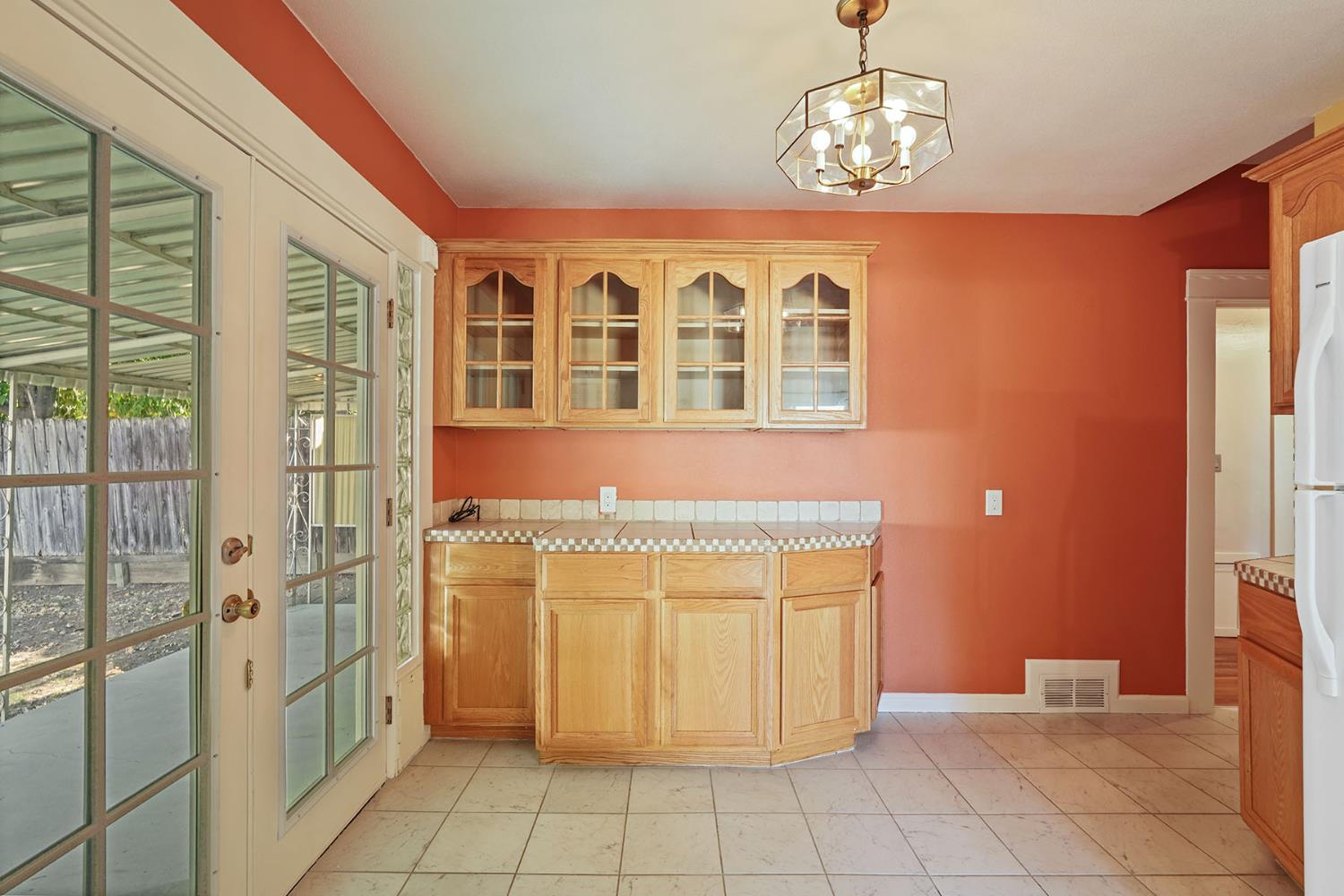 Detail Gallery Image 15 of 42 For 720 W Flora St, Stockton,  CA 95203 - 2 Beds | 1 Baths
