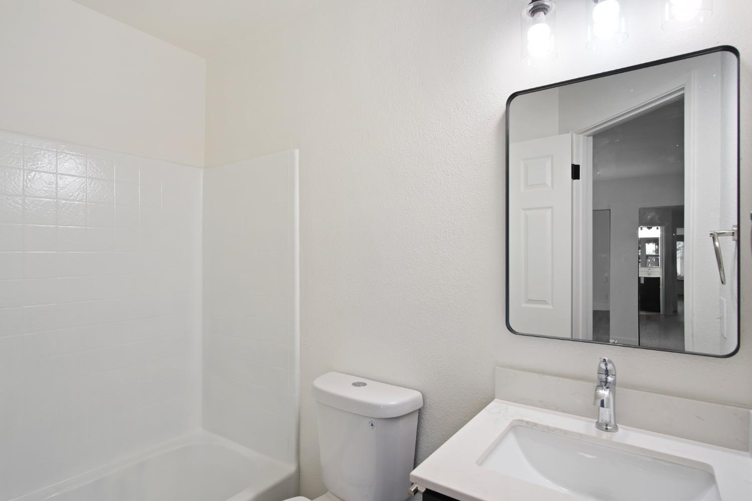 Detail Gallery Image 16 of 27 For 2516 Black Walnut Dr, Modesto,  CA 95355 - 4 Beds | 2 Baths
