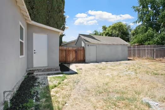 Detail Gallery Image 16 of 16 For 223 Alaska St, Turlock,  CA 95380 - 2 Beds | 1 Baths