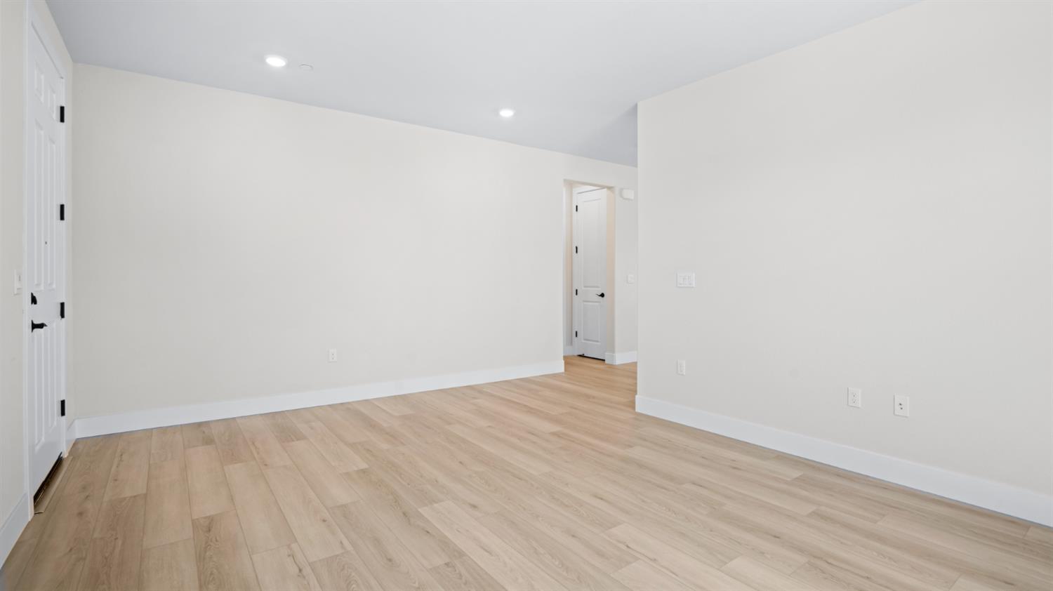 Detail Gallery Image 6 of 42 For 2509 Hamilton Dr, Lodi,  CA 95242 - 4 Beds | 3/1 Baths
