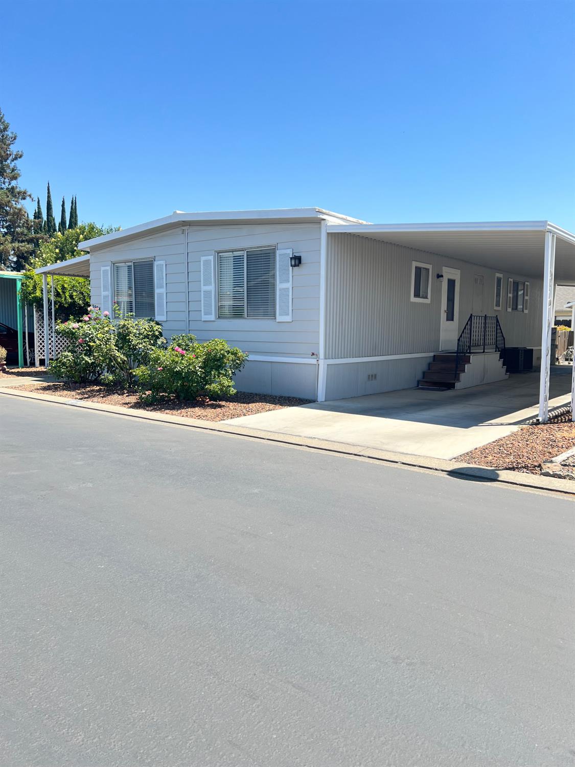 Detail Gallery Image 1 of 37 For 3904 Moana 24, Modesto,  CA 95355 - 2 Beds | 2 Baths