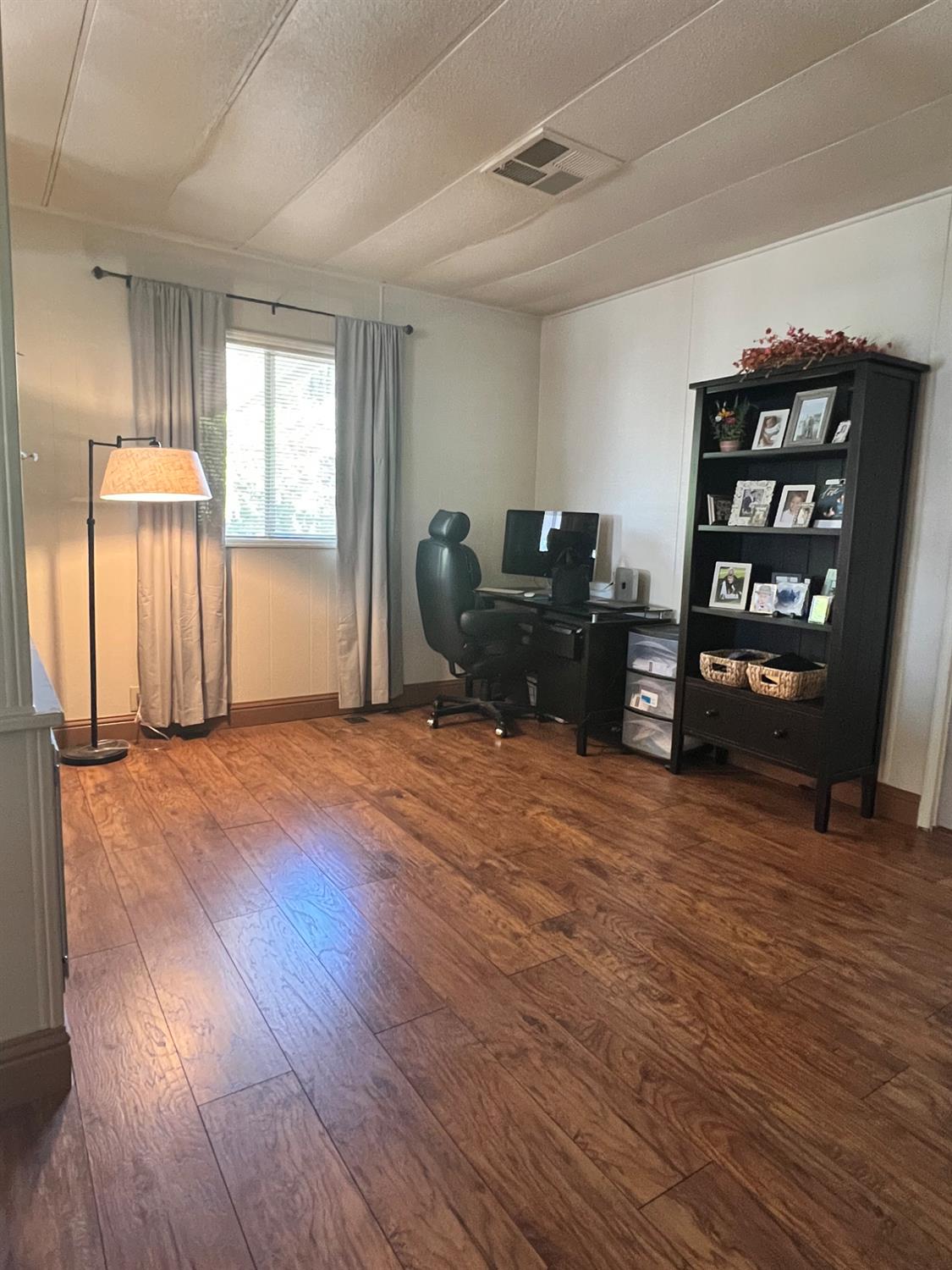 Detail Gallery Image 10 of 37 For 3904 Moana 24, Modesto,  CA 95355 - 2 Beds | 2 Baths