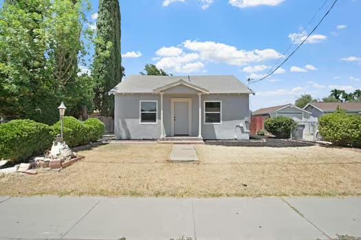 Detail Gallery Image 2 of 16 For 223 Alaska St, Turlock,  CA 95380 - 2 Beds | 1 Baths