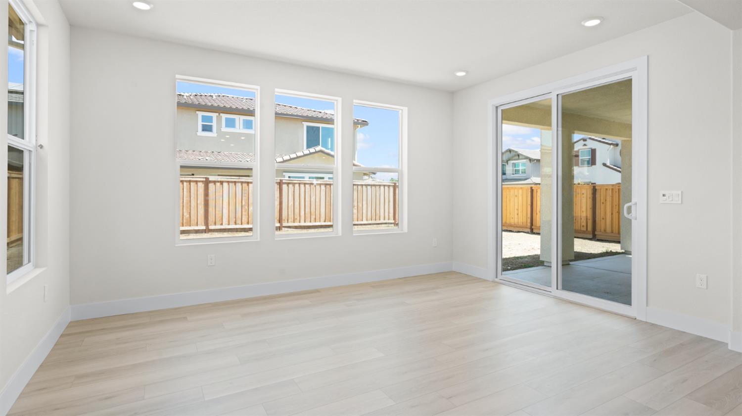 Detail Gallery Image 18 of 42 For 2509 Hamilton Dr, Lodi,  CA 95242 - 4 Beds | 3/1 Baths