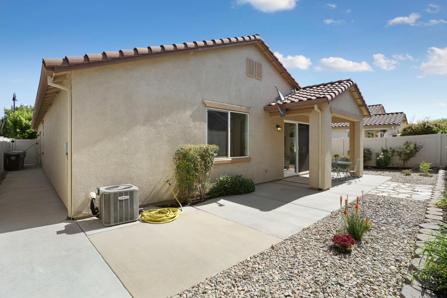 Detail Gallery Image 36 of 40 For 1266 Shady Pines, Manteca,  CA 95336 - 3 Beds | 2 Baths