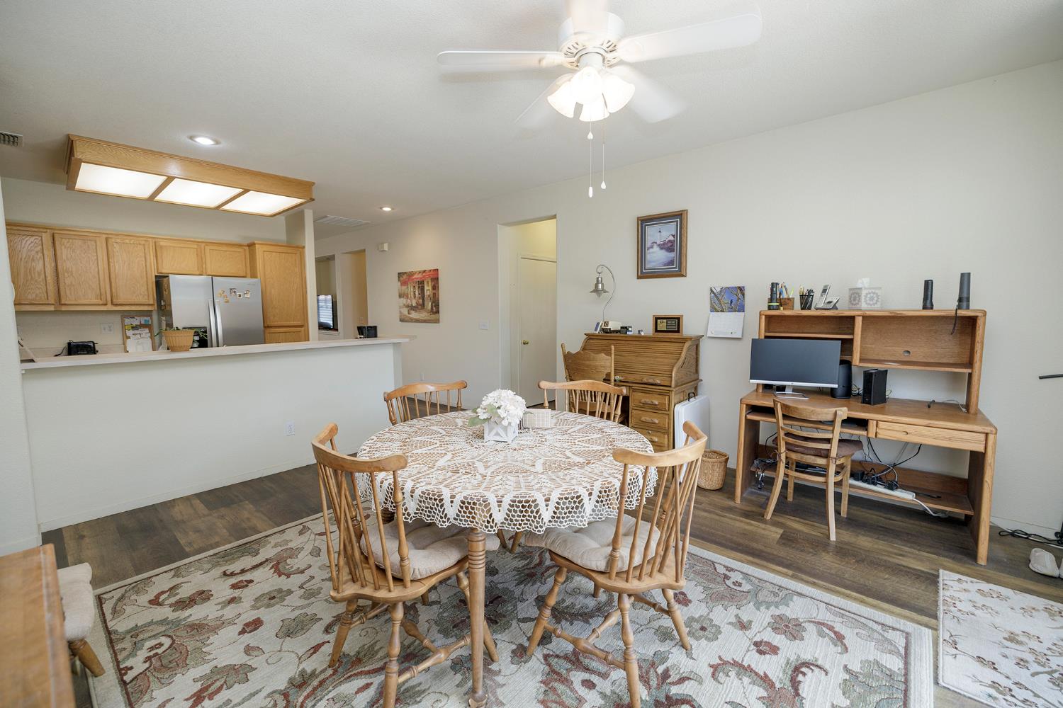 Detail Gallery Image 12 of 33 For 2040 Spring Valley Dr, Turlock,  CA 95382 - 2 Beds | 2 Baths