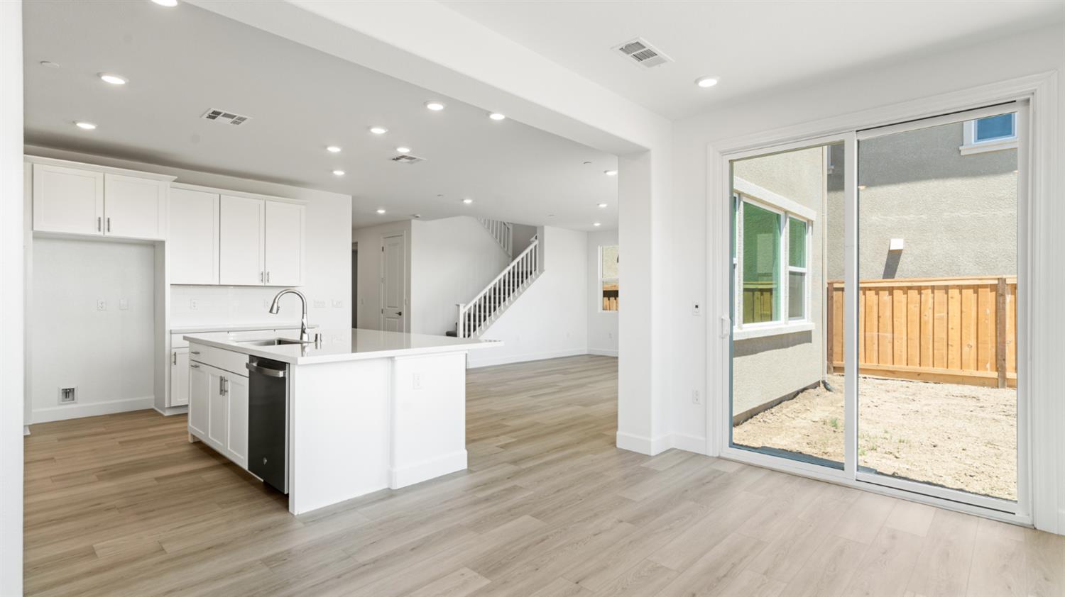 Detail Gallery Image 20 of 41 For 2640 Hamilton Dr, Lodi,  CA 95242 - 4 Beds | 3 Baths