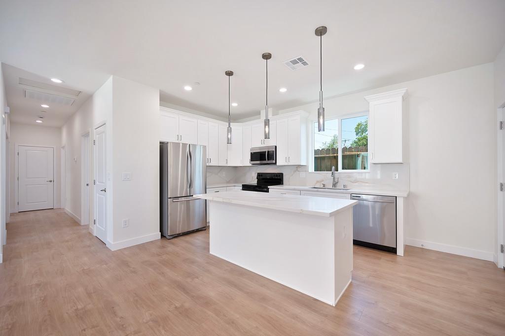 Detail Gallery Image 32 of 68 For 9431 Erwin Ave, Orangevale,  CA 95662 - – Beds | – Baths