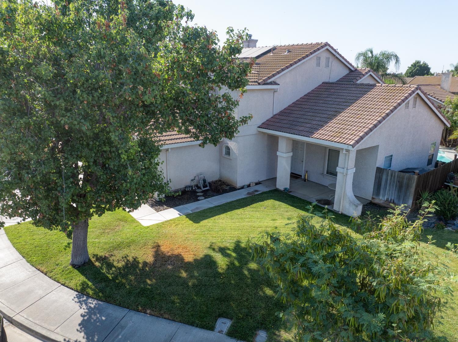 Detail Gallery Image 8 of 56 For 1166 Labrador Ct, Newman,  CA 95360 - 4 Beds | 3 Baths