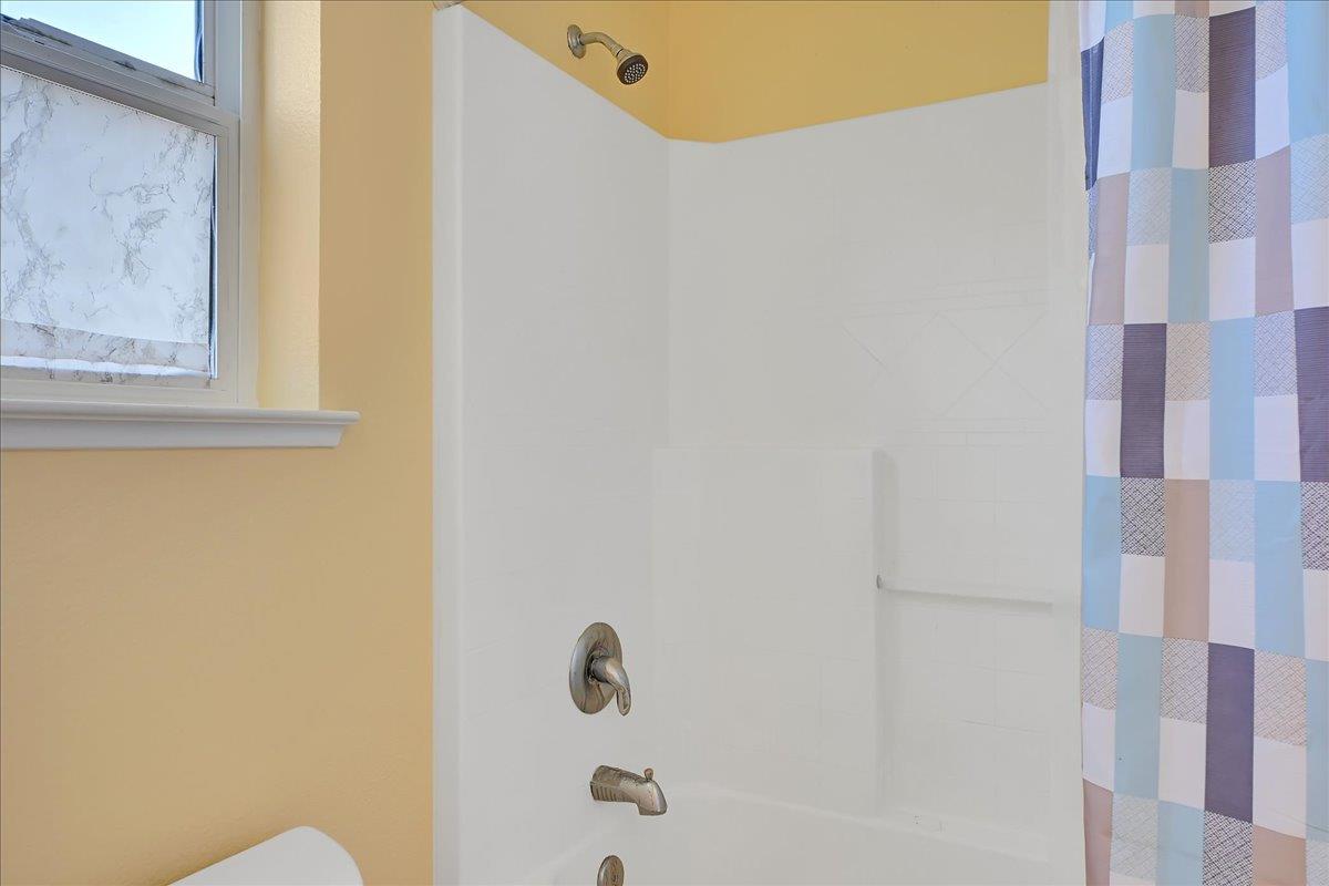 Detail Gallery Image 33 of 38 For 1860 Nevada St, Gridley,  CA 95948 - 4 Beds | 3 Baths