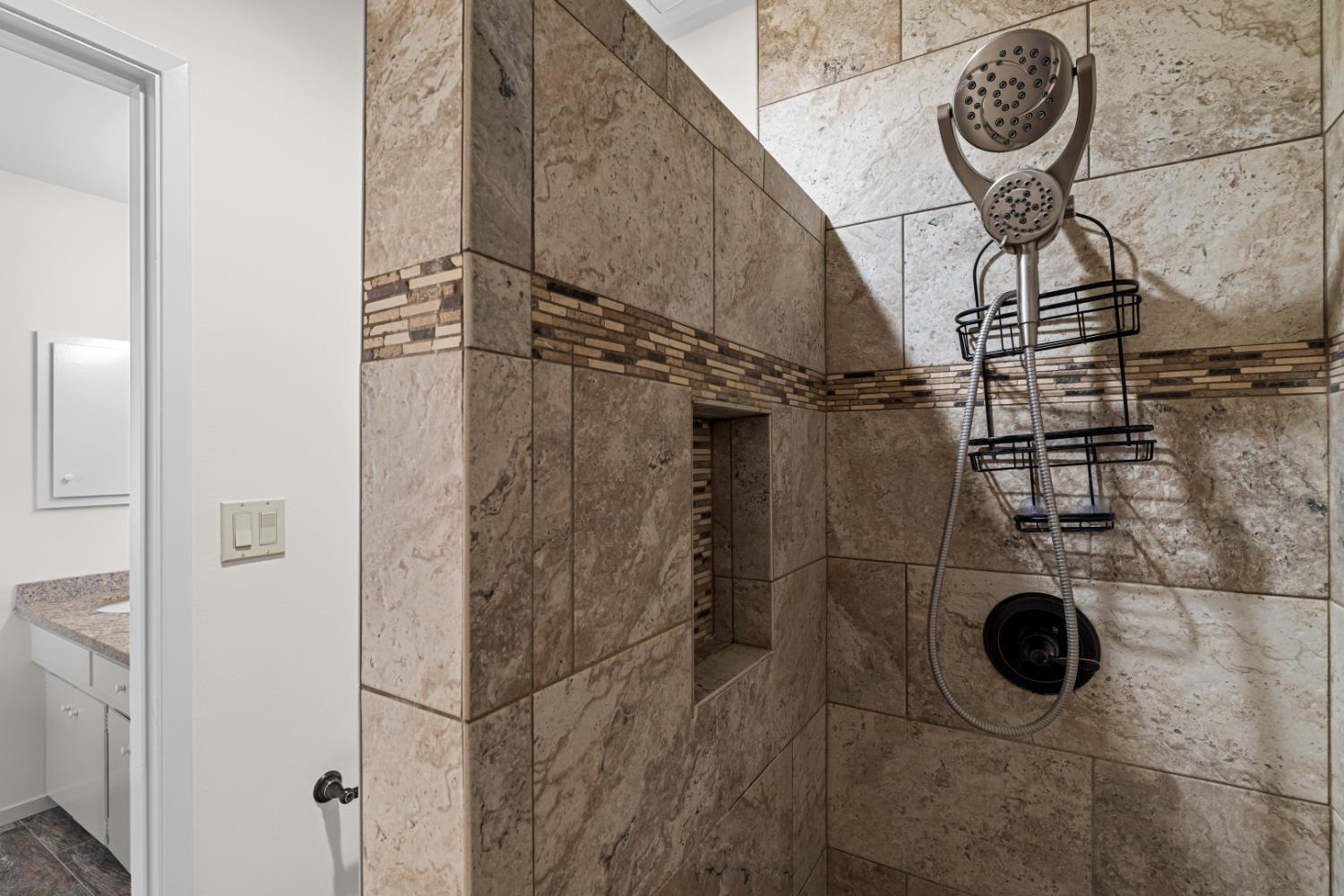 Detail Gallery Image 39 of 74 For 625 N Hopper Rd, Modesto,  CA 95357 - 4 Beds | 4 Baths