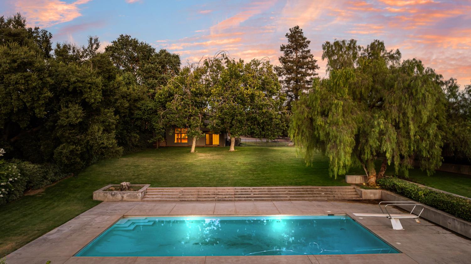 Detail Gallery Image 7 of 74 For 625 N Hopper Rd, Modesto,  CA 95357 - 4 Beds | 4 Baths