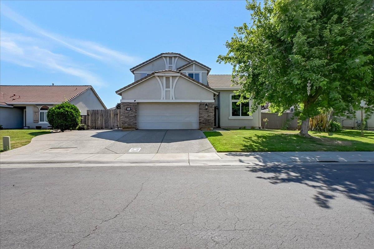 Detail Gallery Image 1 of 38 For 1860 Nevada St, Gridley,  CA 95948 - 4 Beds | 3 Baths