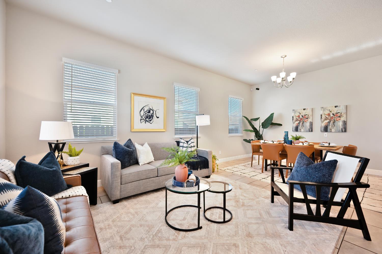 Detail Gallery Image 11 of 70 For 3021 Violet St #172,  Lodi,  CA 95242 - 5 Beds | 3 Baths