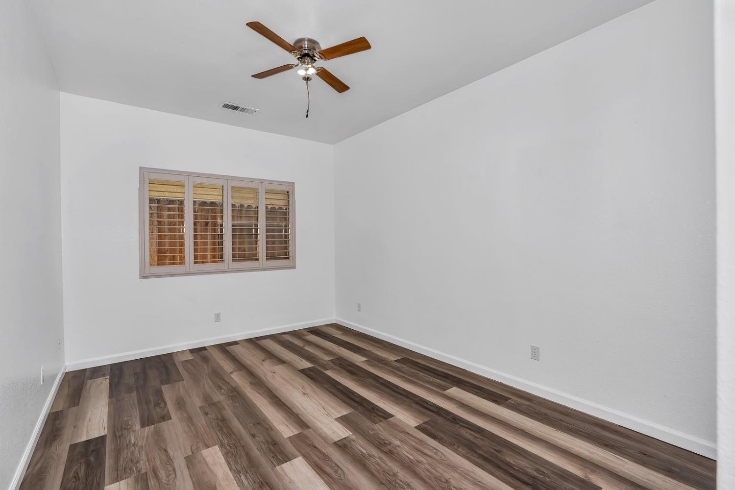 Detail Gallery Image 24 of 46 For 658 Tusky Ave, Los Banos,  CA 93635 - 3 Beds | 2 Baths
