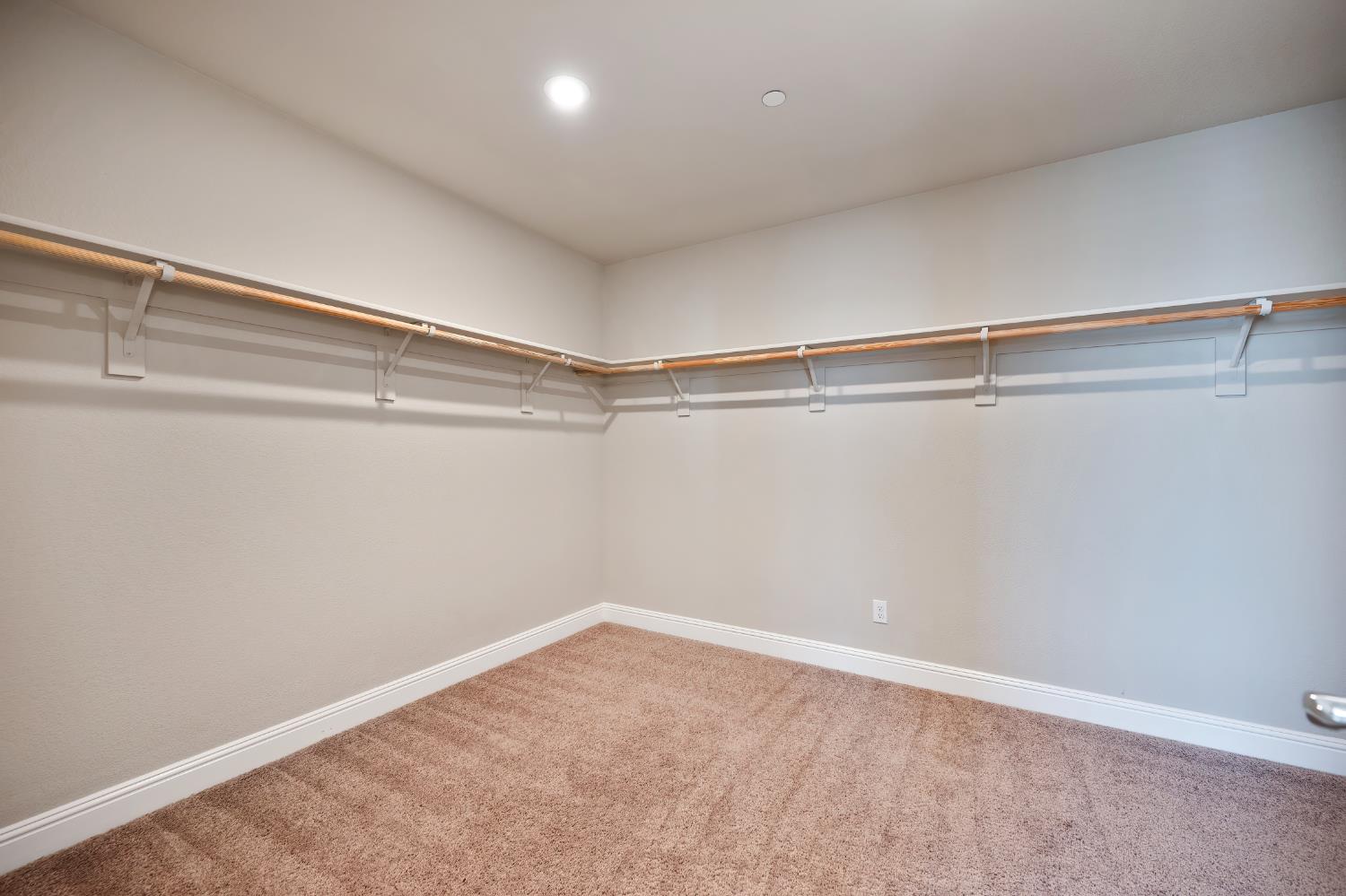 Detail Gallery Image 55 of 70 For 3021 Violet St #172,  Lodi,  CA 95242 - 5 Beds | 3 Baths