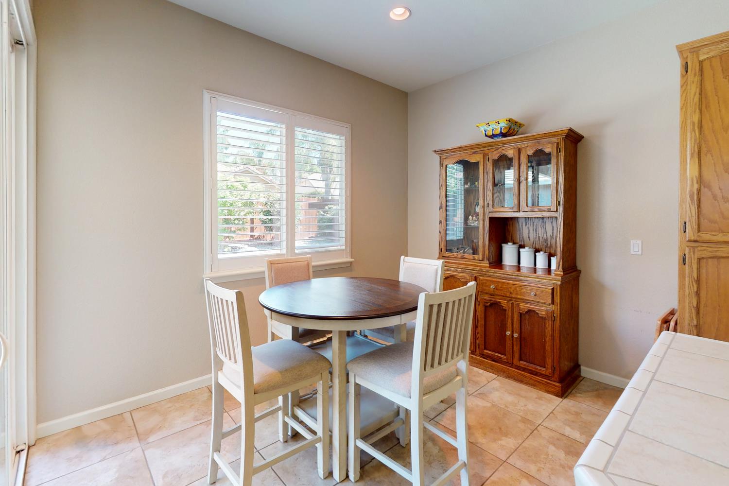 Detail Gallery Image 35 of 62 For 1871 Malkit Ct, Yuba City,  CA 95993 - 3 Beds | 2 Baths
