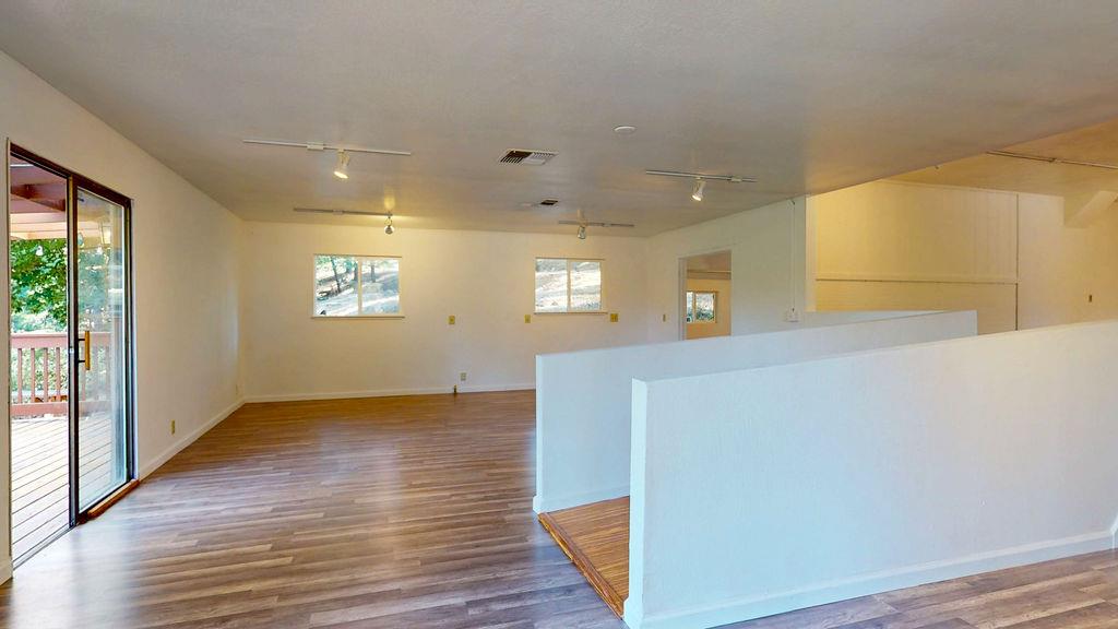 Detail Gallery Image 8 of 49 For 15386 Little Valley Rd, Grass Valley,  CA 95949 - – Beds | – Baths
