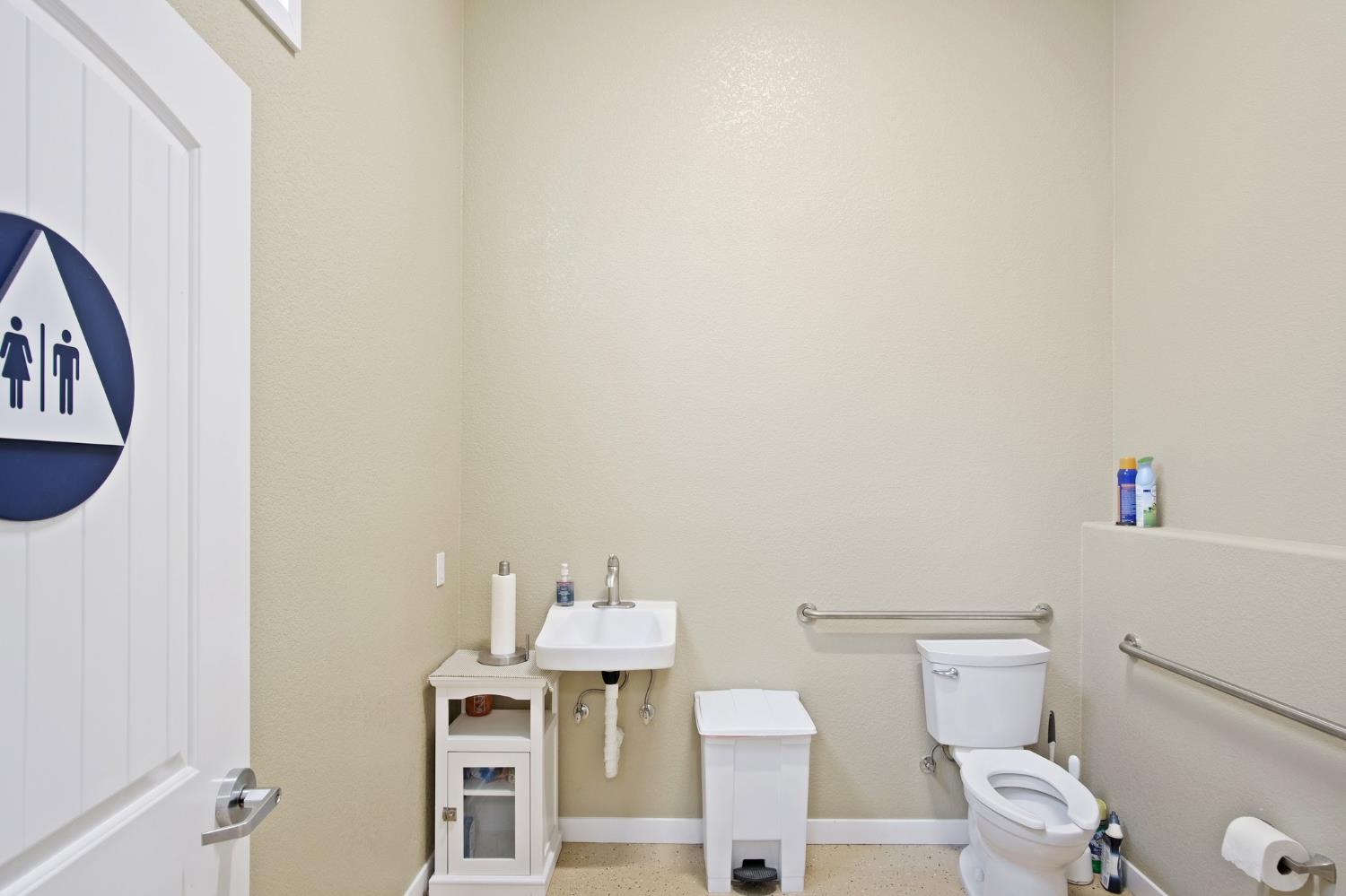 Detail Gallery Image 69 of 83 For 18413 Sycamore Ave, Patterson,  CA 95363 - 4 Beds | 3/1 Baths