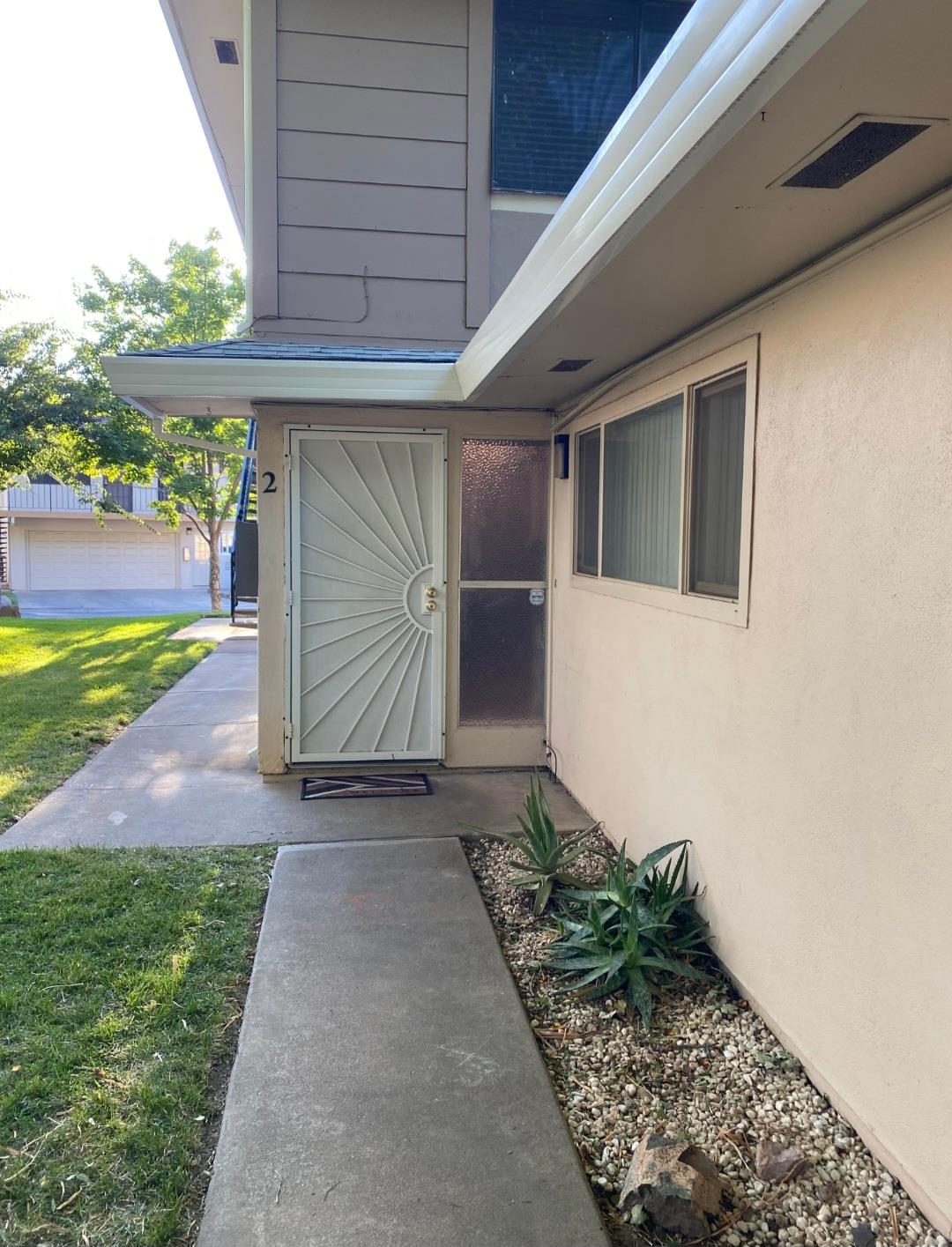 Photo #2: 225087687 Listing 