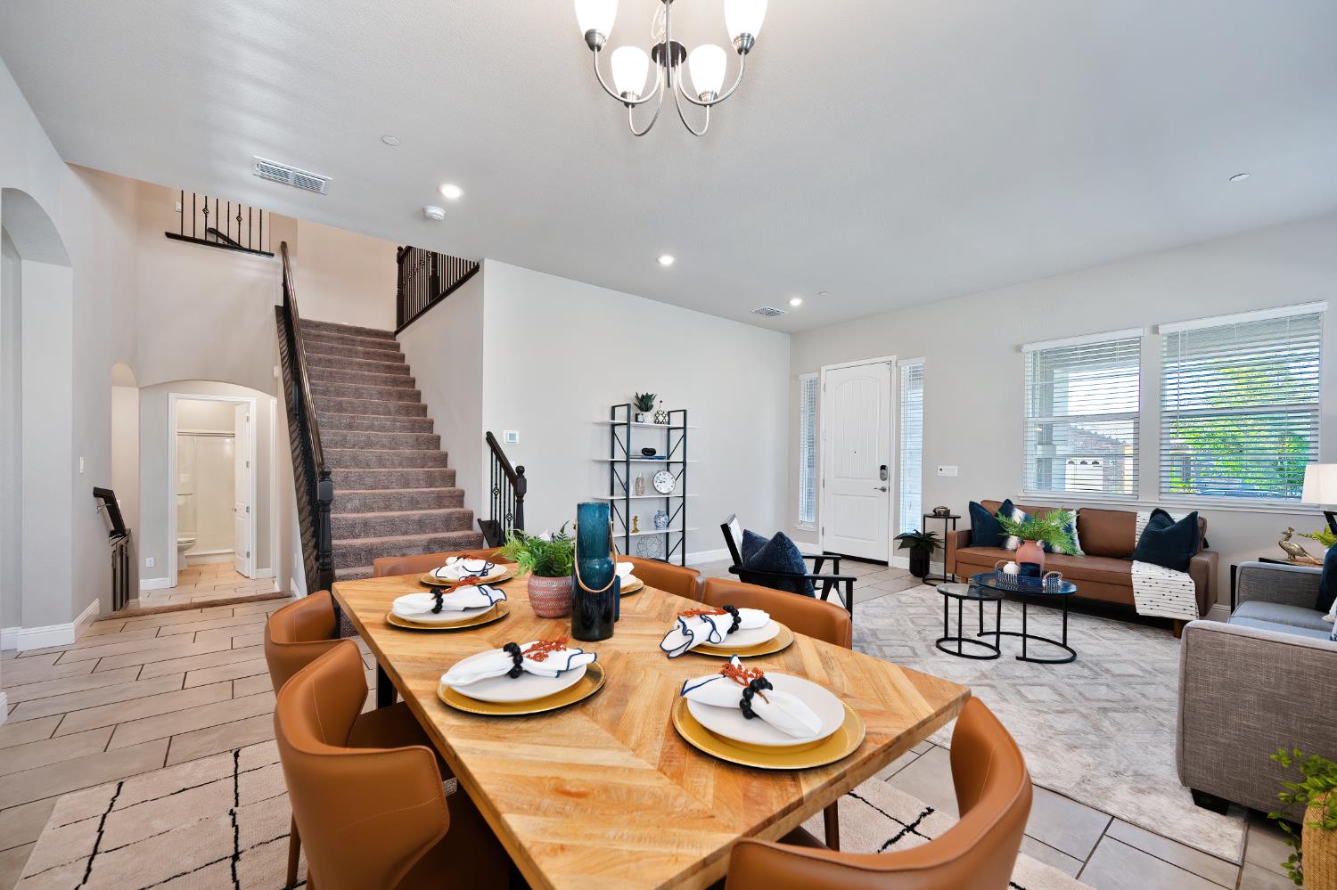 Detail Gallery Image 16 of 70 For 3021 Violet St #172,  Lodi,  CA 95242 - 5 Beds | 3 Baths