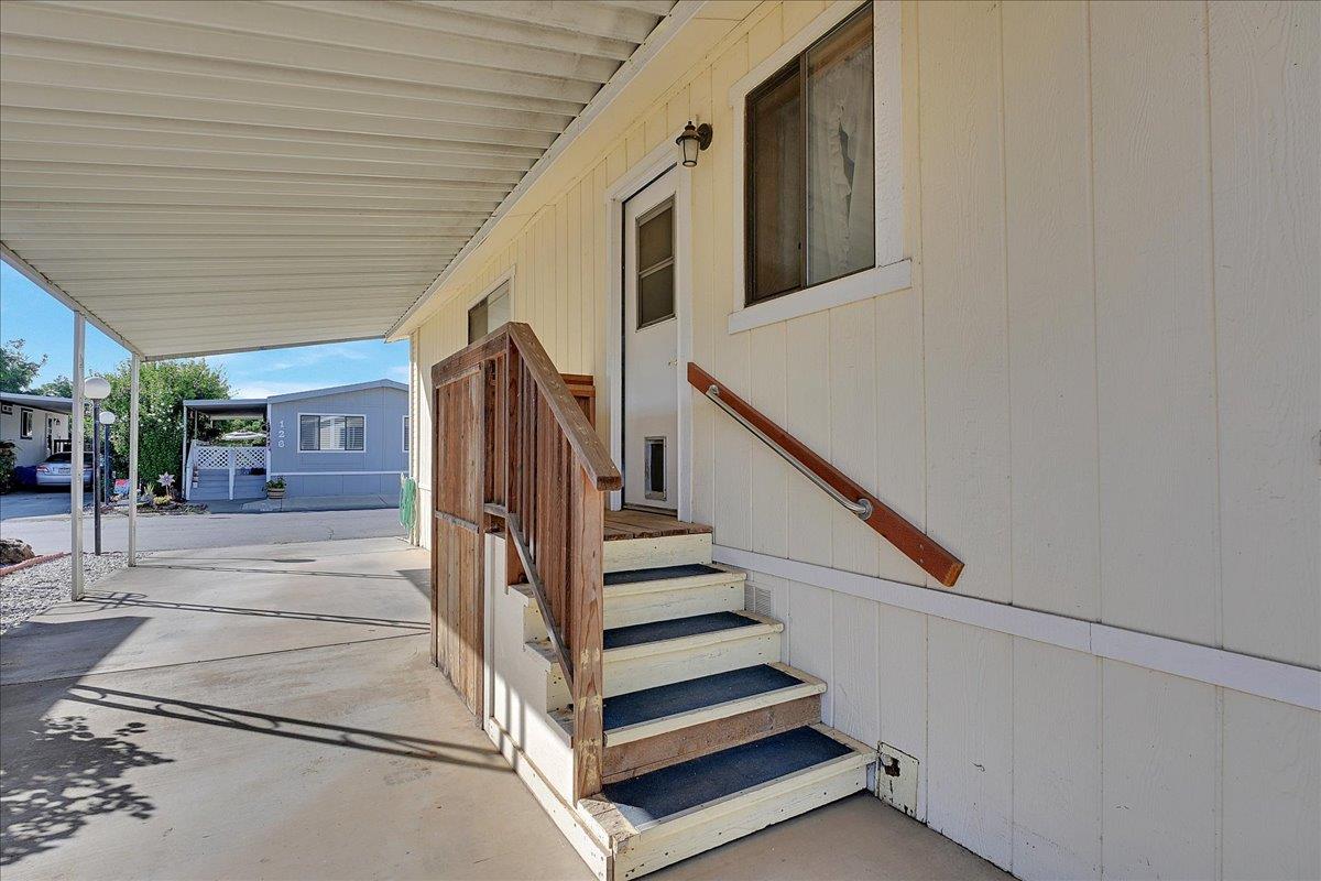 Detail Gallery Image 7 of 28 For 125 Kristin Dr 34, Wheatland,  CA 95692 - 2 Beds | 2 Baths