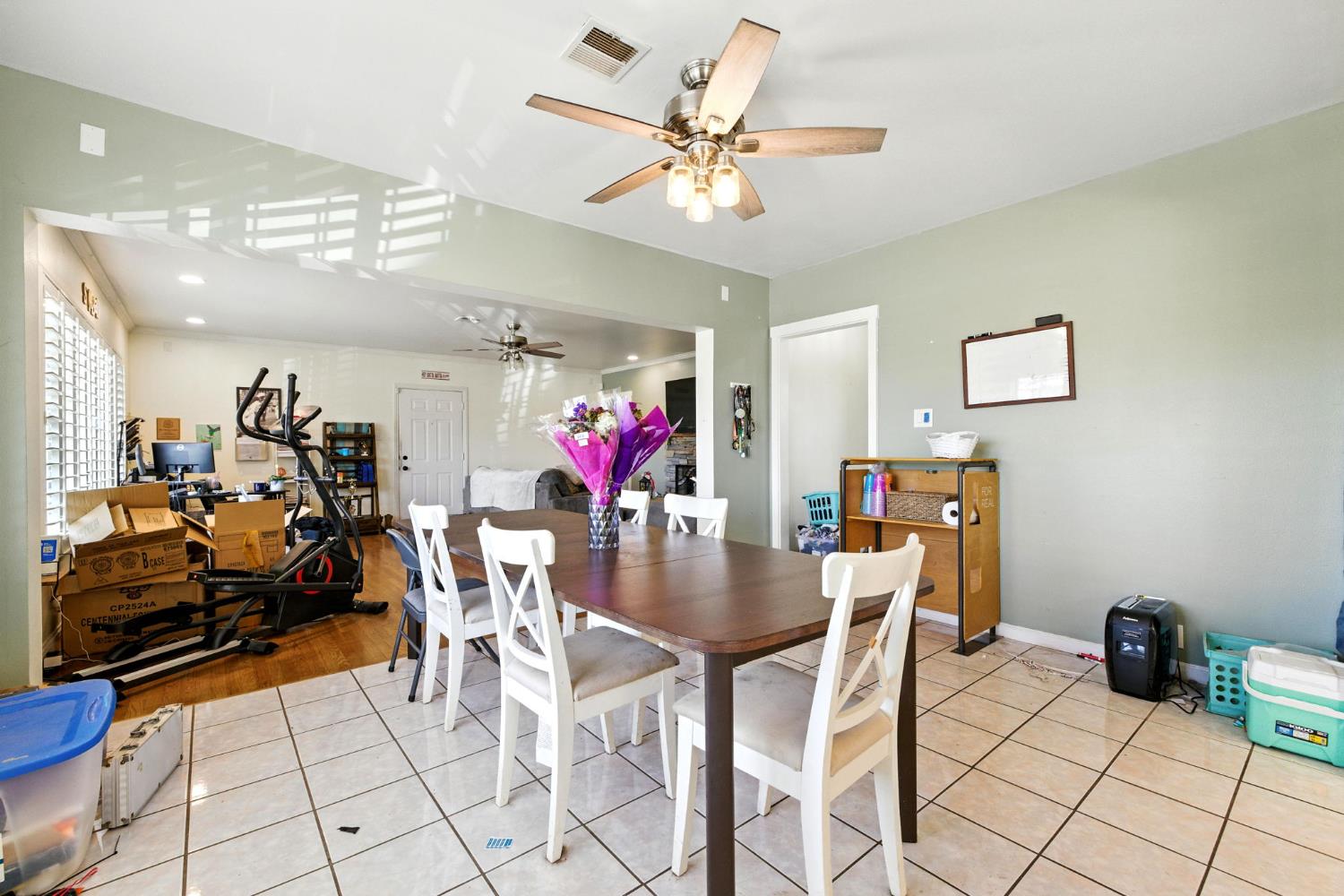Detail Gallery Image 12 of 35 For 109 Gibson Rd, Woodland,  CA 95695 - 3 Beds | 2 Baths