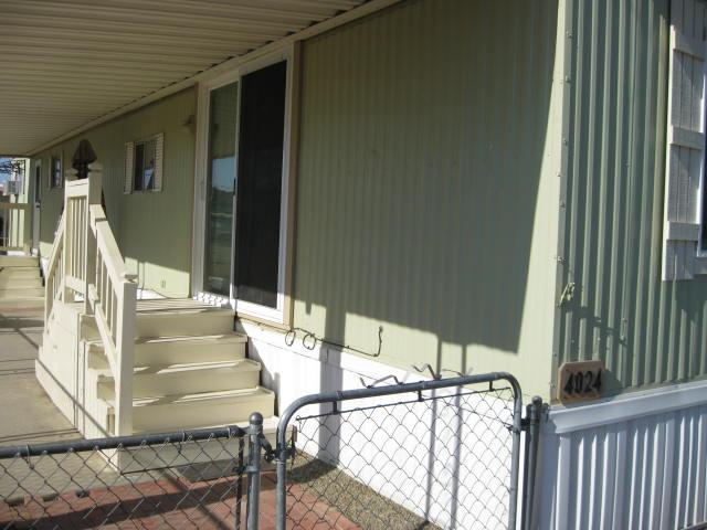 Detail Gallery Image 2 of 20 For 4024 W Barnhart Rd 3, Turlock,  CA 95382 - 2 Beds | 1 Baths