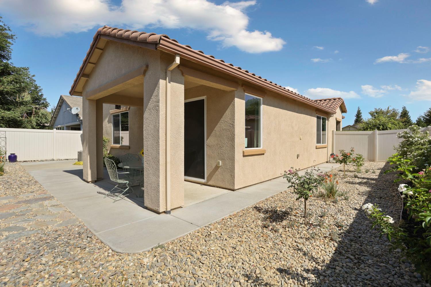 Detail Gallery Image 33 of 40 For 1266 Shady Pines, Manteca,  CA 95336 - 3 Beds | 2 Baths
