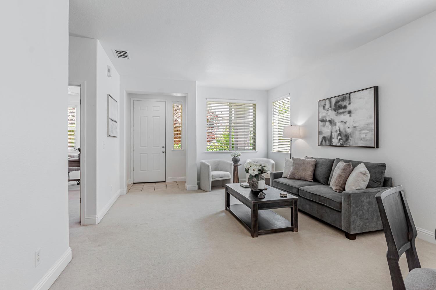 Detail Gallery Image 14 of 59 For 2314 Idaho Way, Yuba City,  CA 95991 - 4 Beds | 3 Baths