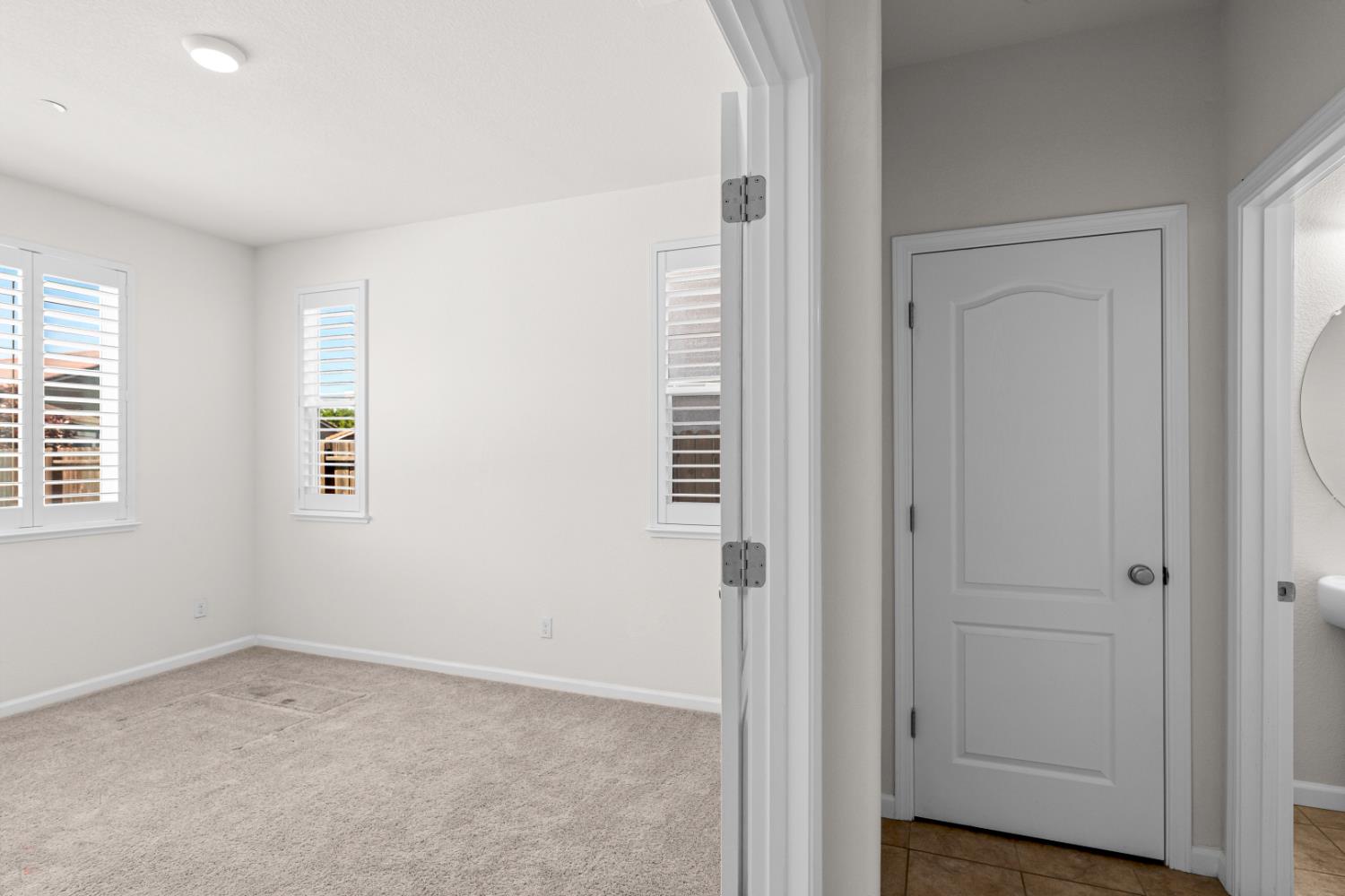 Detail Gallery Image 31 of 86 For 870 Storybook St, Manteca,  CA 95337 - 4 Beds | 3/1 Baths