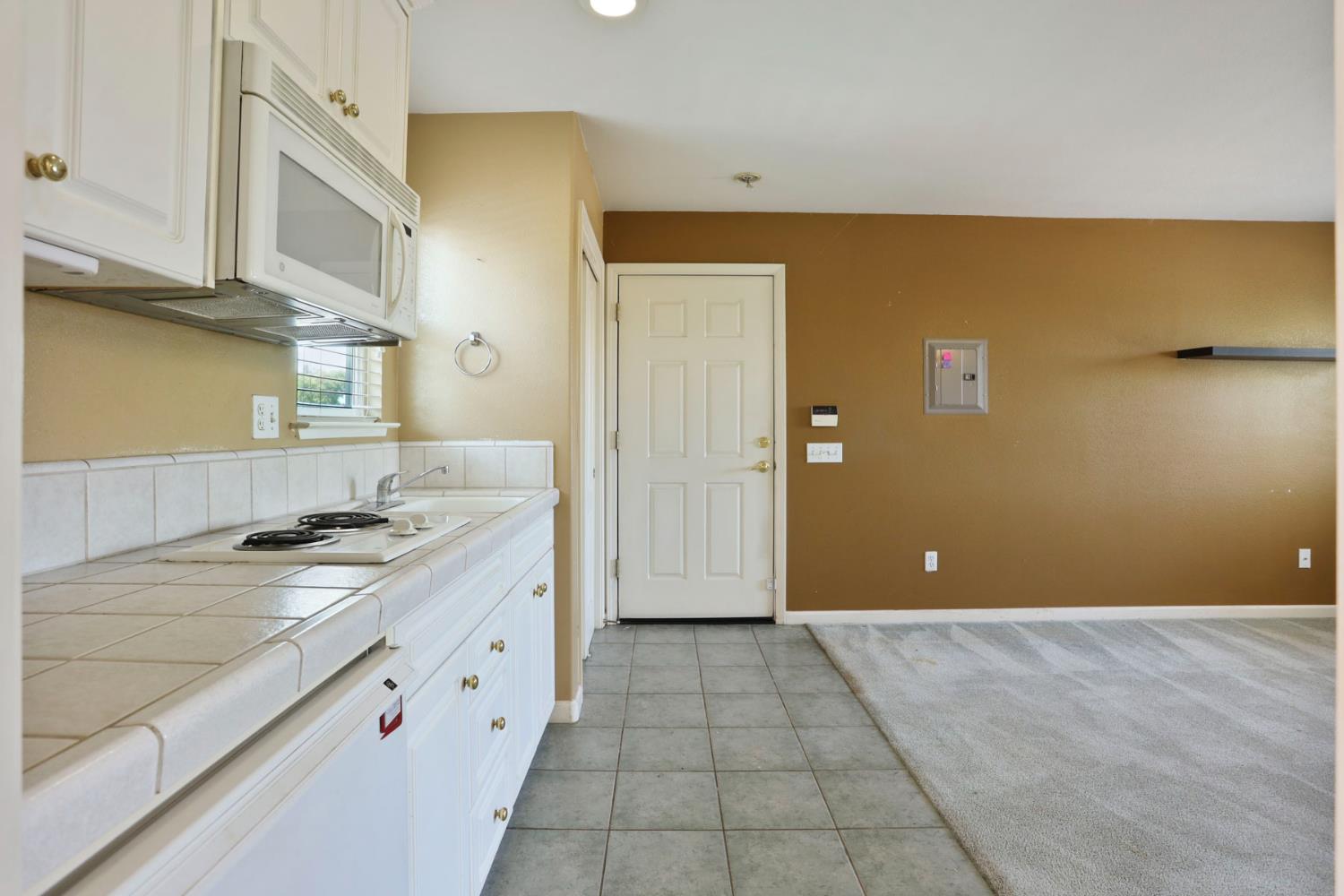 Detail Gallery Image 22 of 78 For 624 Summerton Ln, Turlock,  CA 95382 - 5 Beds | 4 Baths