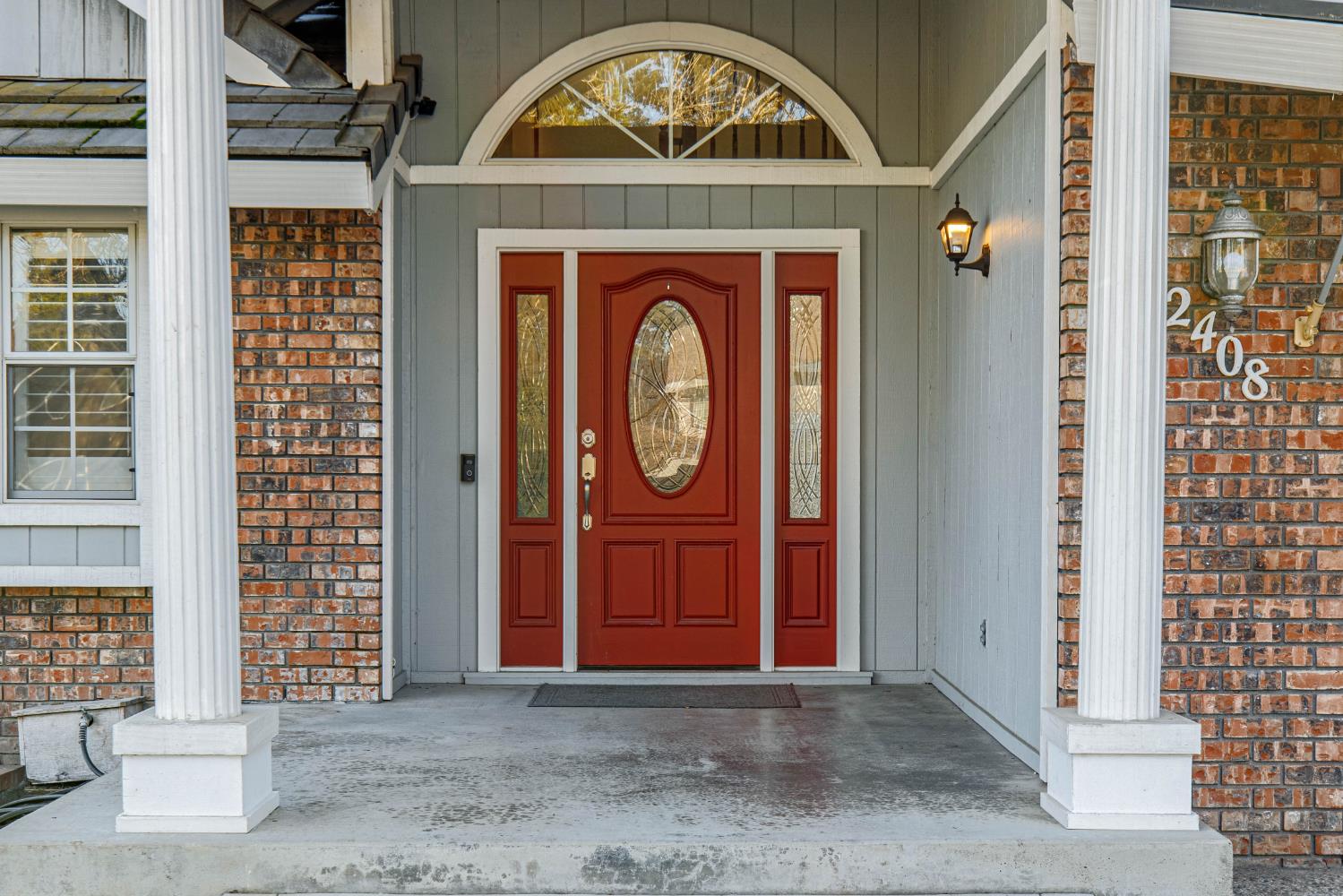 Detail Gallery Image 4 of 28 For 2408 Van Valin Pl, Modesto,  CA 95356 - 5 Beds | 2/1 Baths