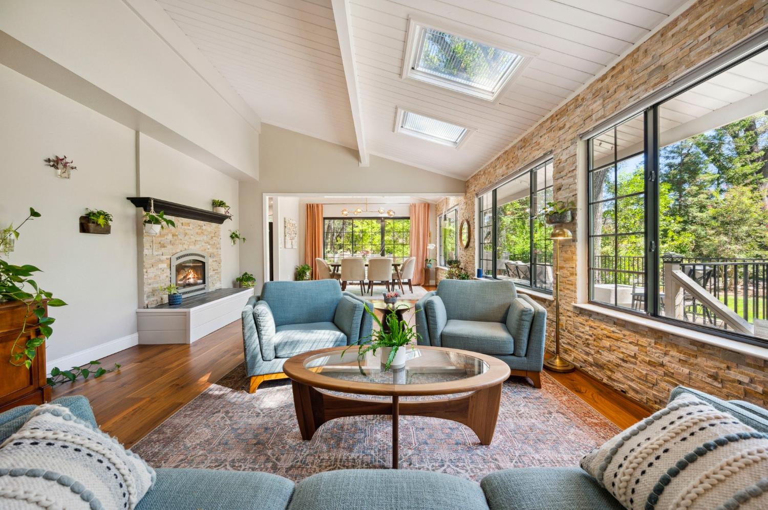 Detail Gallery Image 15 of 70 For 788 Pennsylvania Gulch Rd, Murphys,  CA 95247 - 4 Beds | 3 Baths
