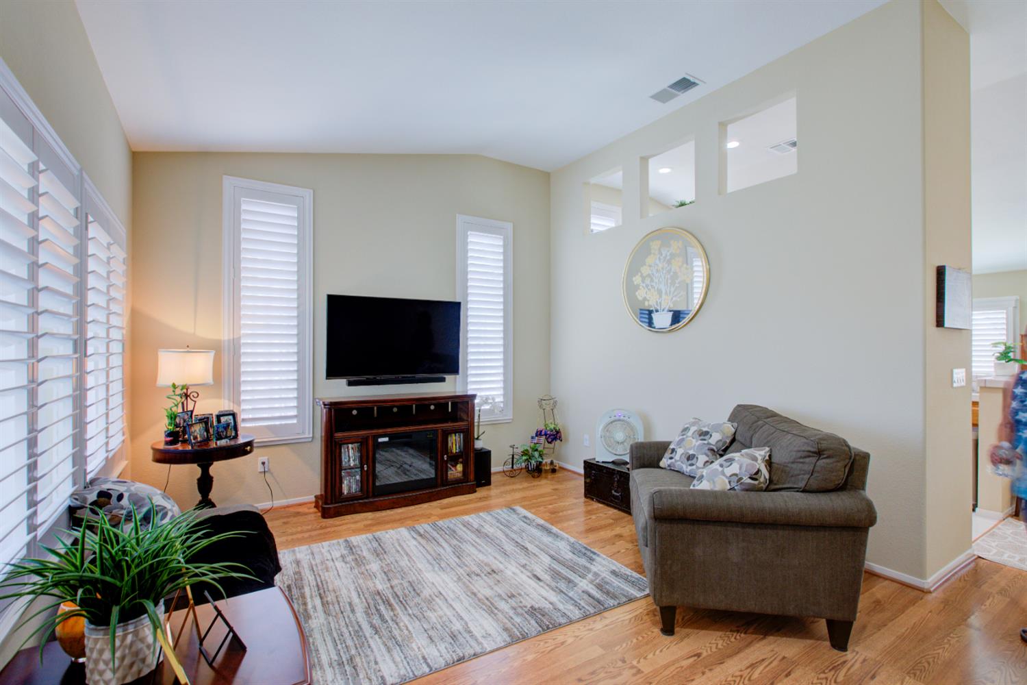 Detail Gallery Image 11 of 56 For 4925 Wild Rose Dr, Salida,  CA 95368 - 4 Beds | 2 Baths