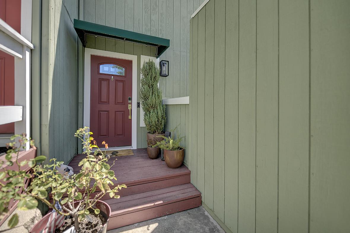 Detail Gallery Image 4 of 60 For 3745 Clayton Rd, Concord,  CA 94521 - 3 Beds | 2/1 Baths