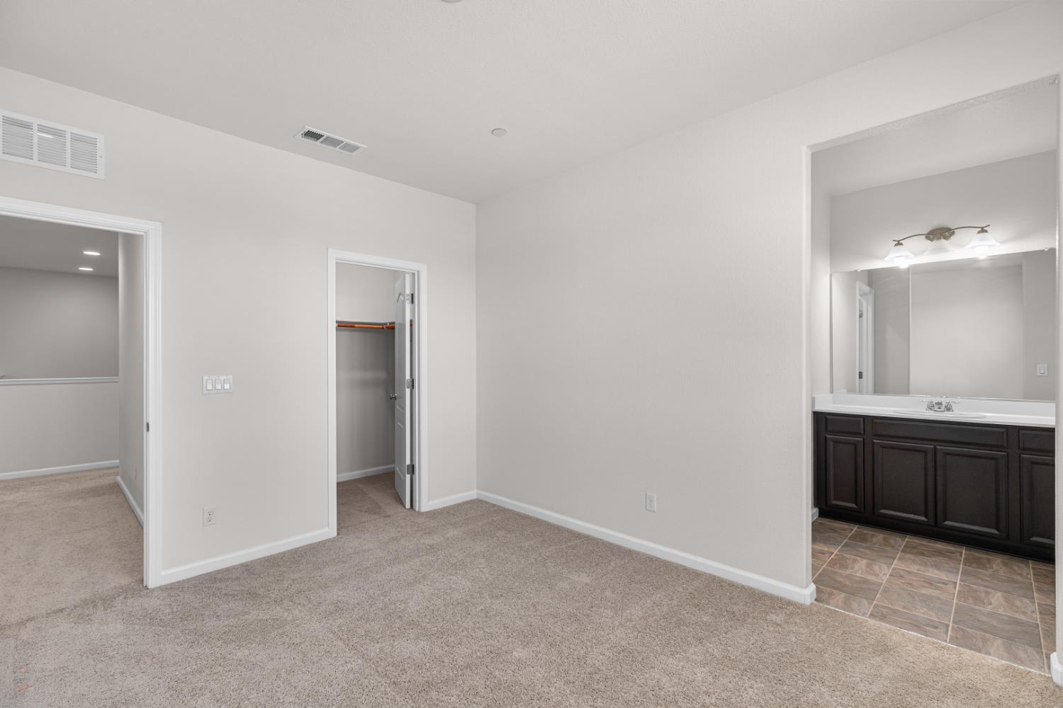 Detail Gallery Image 58 of 86 For 870 Storybook St, Manteca,  CA 95337 - 4 Beds | 3/1 Baths