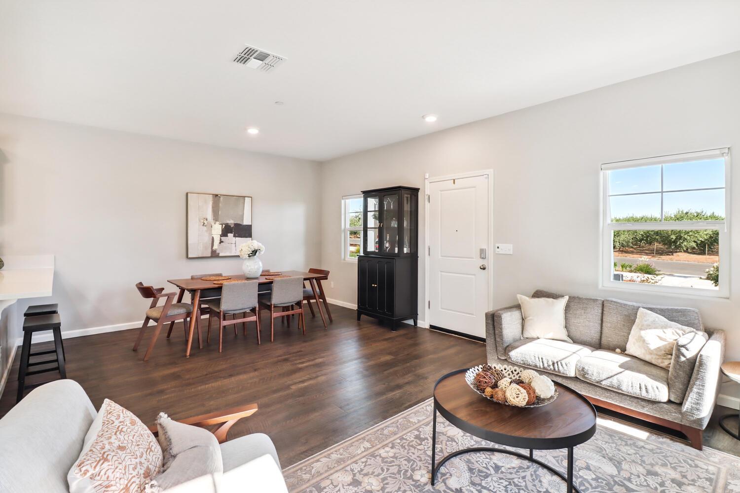 Detail Gallery Image 6 of 62 For 916 Moody Slough Rd, Winters,  CA 95694 - 3 Beds | 2/1 Baths