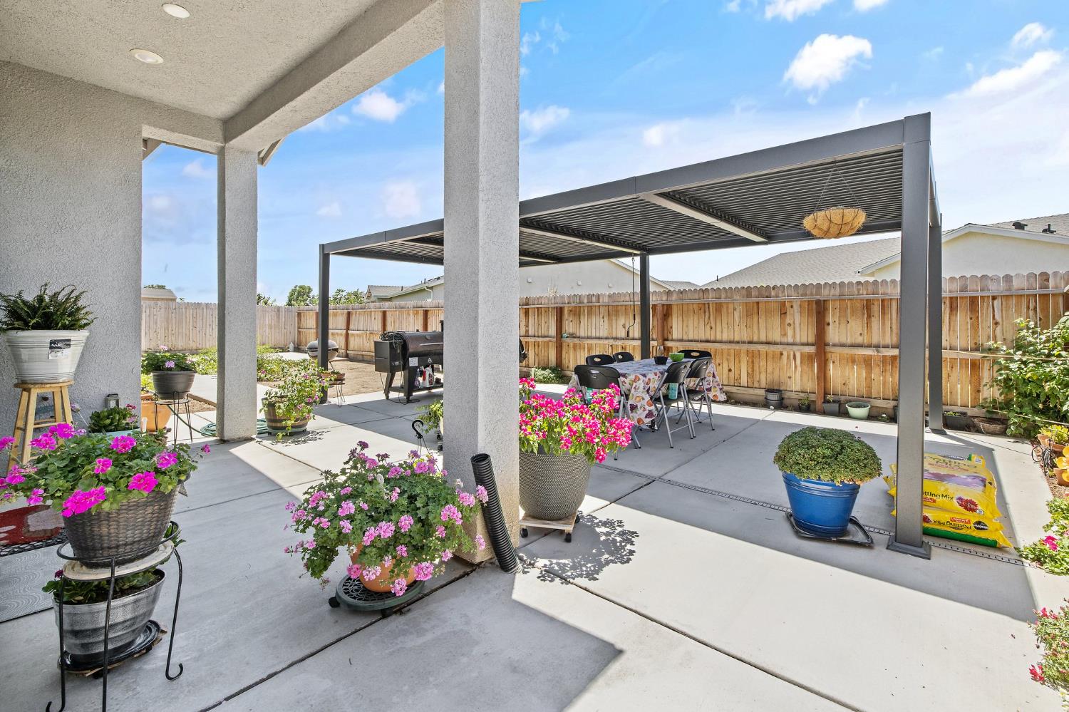 Detail Gallery Image 52 of 59 For 1938 N Frontier St, Hanford,  CA 93230 - 4 Beds | 3 Baths