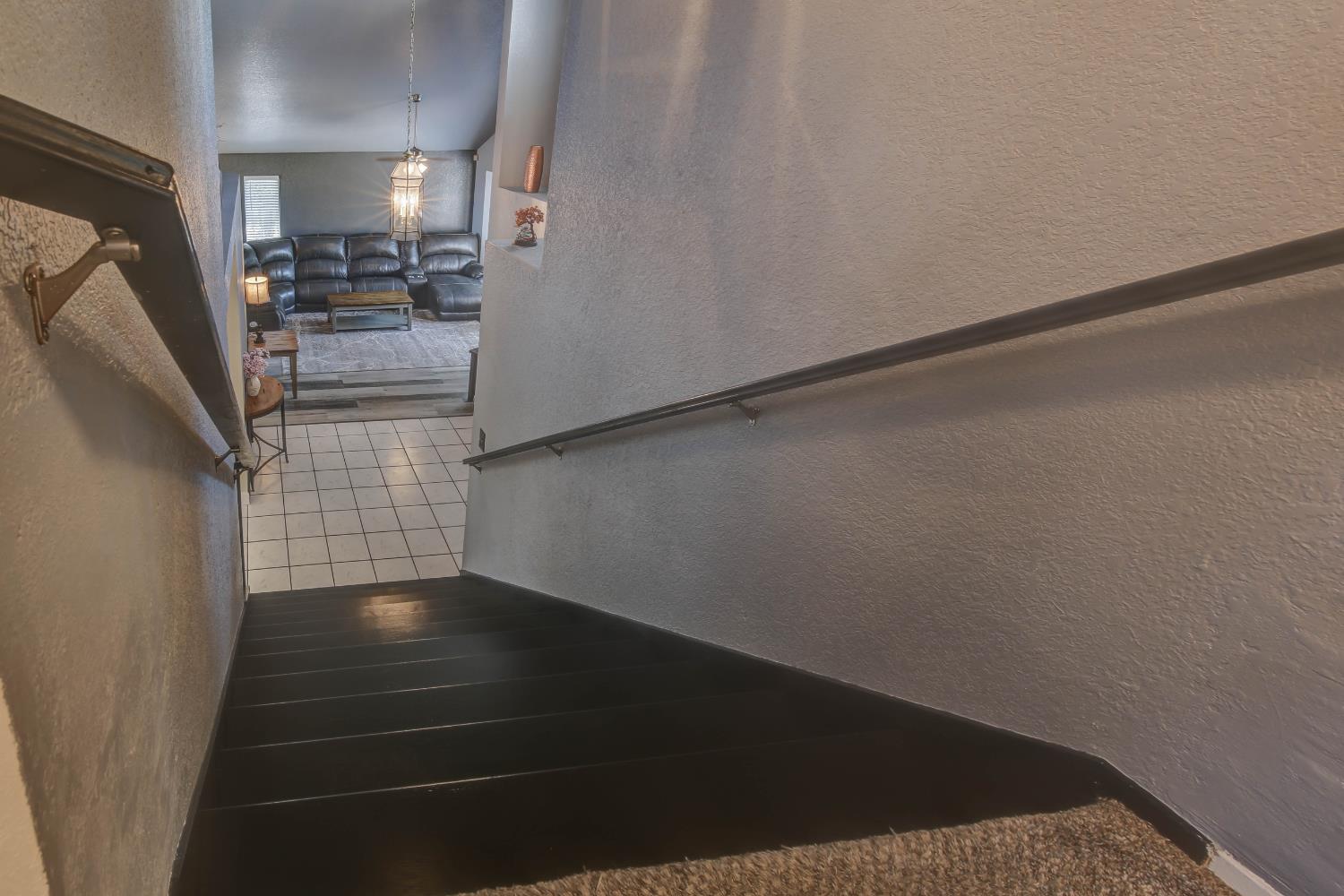 Detail Gallery Image 50 of 52 For 681 Canyon Creek Way, Galt,  CA 95632 - 4 Beds | 2/1 Baths