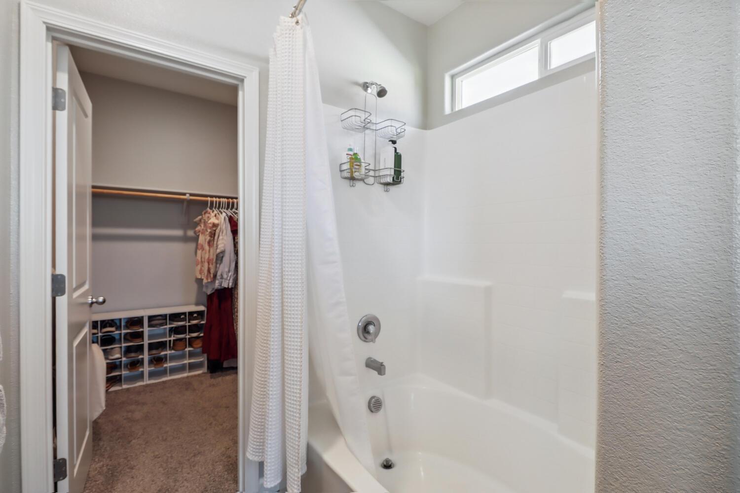 Detail Gallery Image 25 of 62 For 916 Moody Slough Rd, Winters,  CA 95694 - 3 Beds | 2/1 Baths