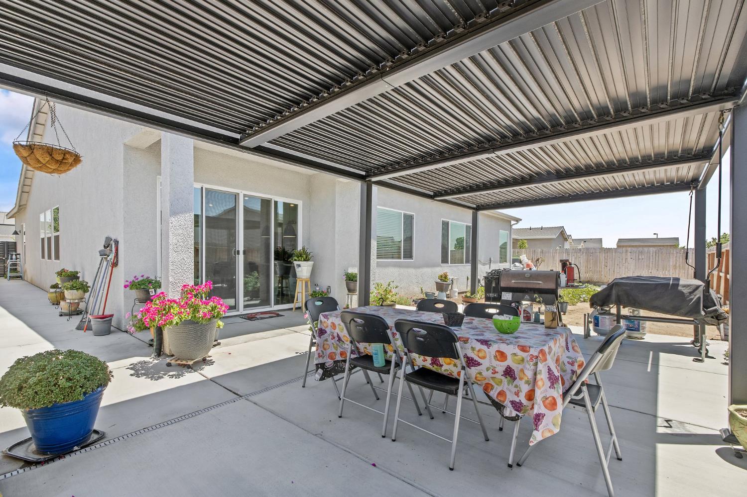 Detail Gallery Image 53 of 59 For 1938 N Frontier St, Hanford,  CA 93230 - 4 Beds | 3 Baths