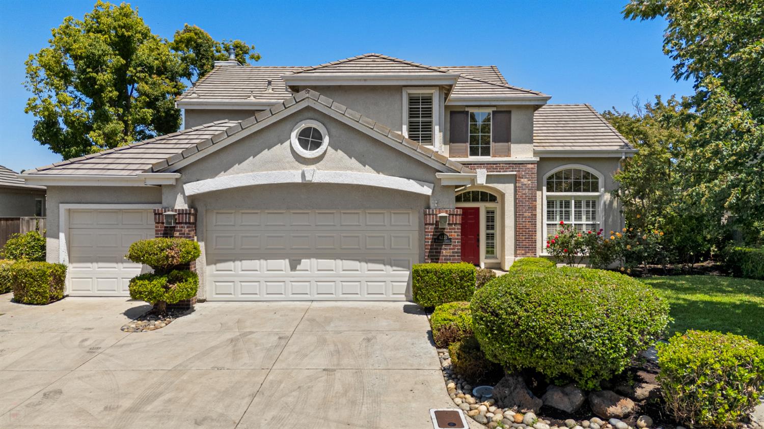 Detail Gallery Image 5 of 70 For 4231 Pinehurst Cir, Stockton,  CA 95219 - 4 Beds | 3 Baths